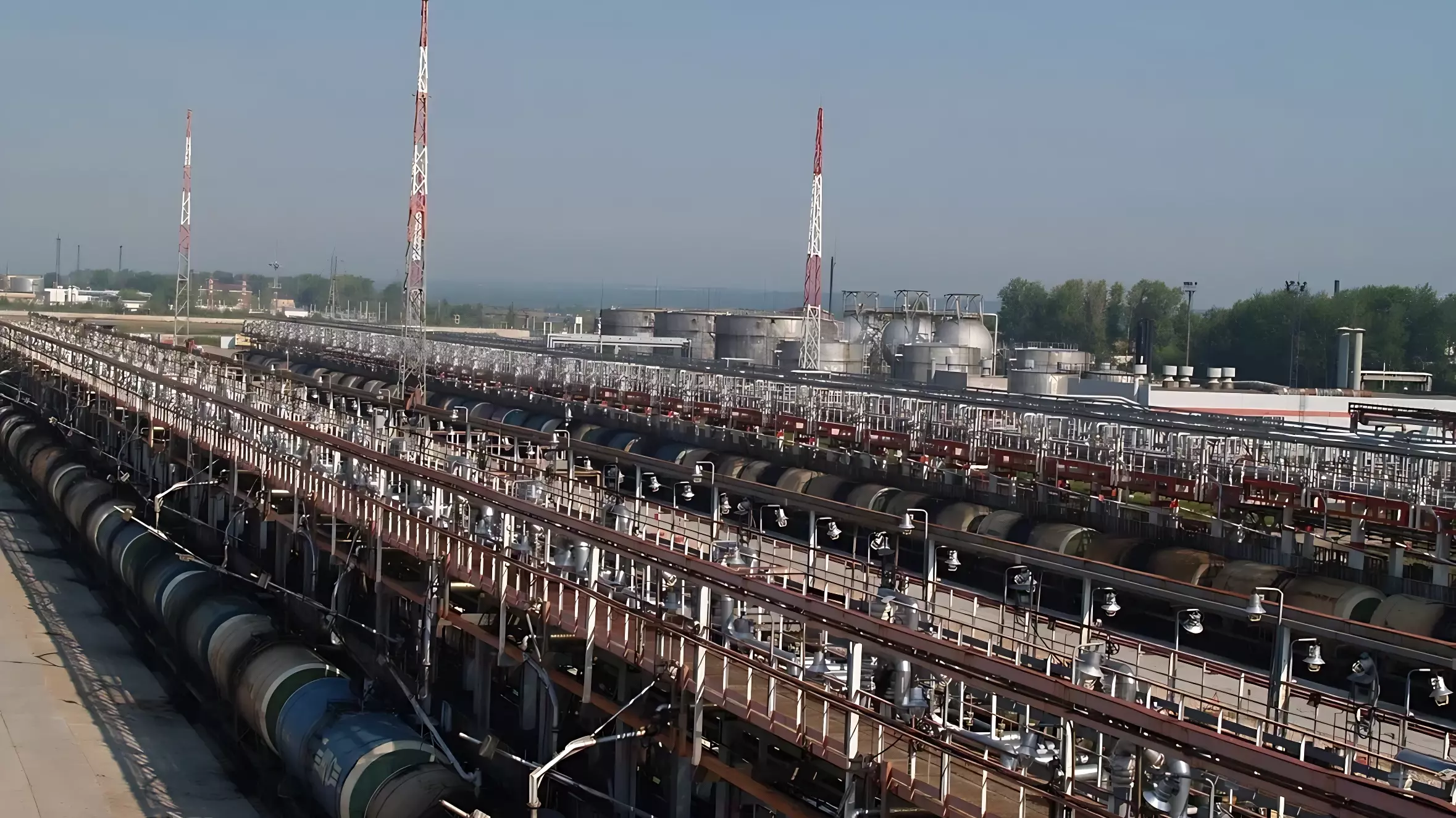 Затоваривание резервуаров отмечают на топливном рынке России