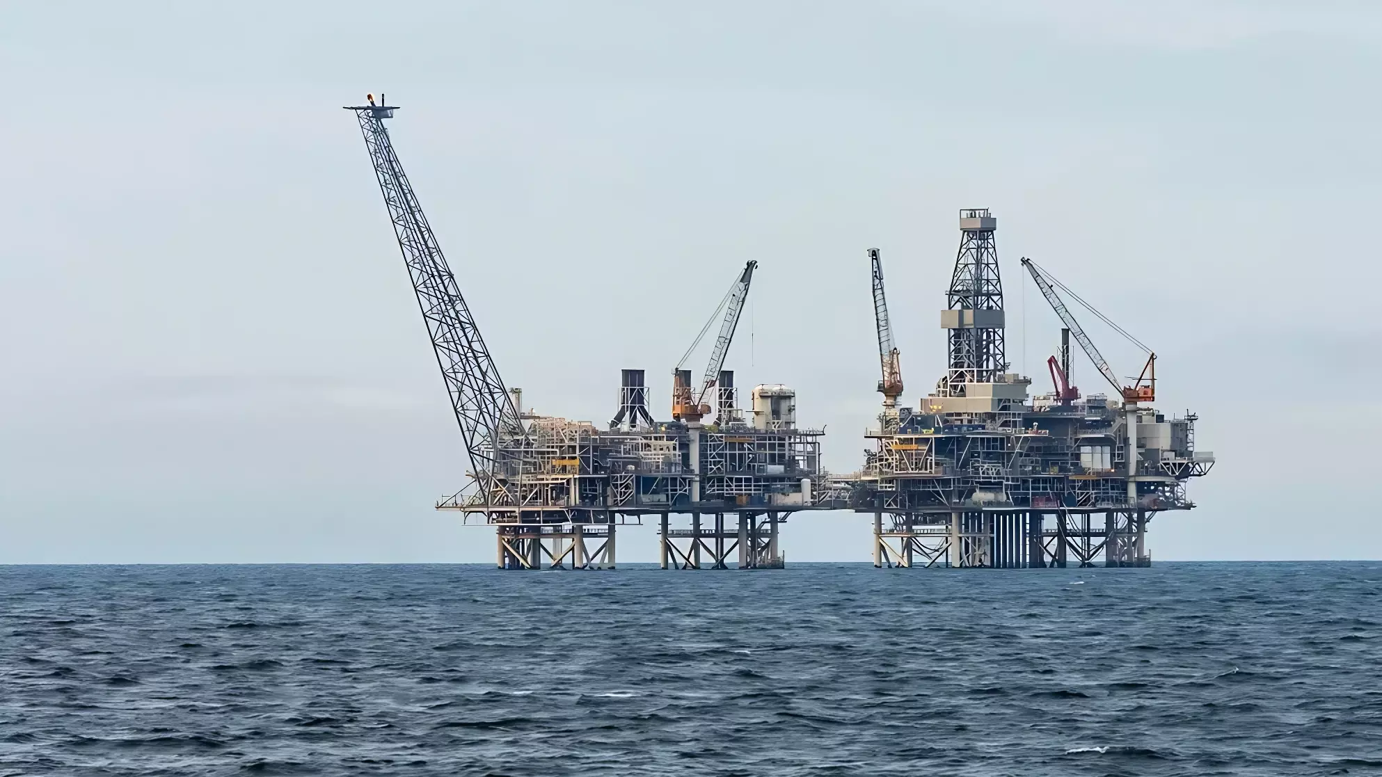 Азербайджанская добыча нефти стагнирует