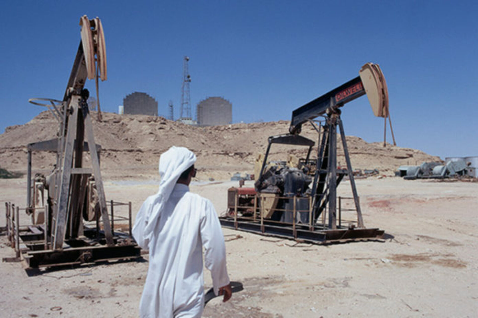 Саудовская аравия показатели. Месторождения нефти в Саудовской Аравии. Саудовская Аравия нефтедобыча. Месторождение Гавар Саудовская Аравия. Объединенные арабские эмираты нефть.