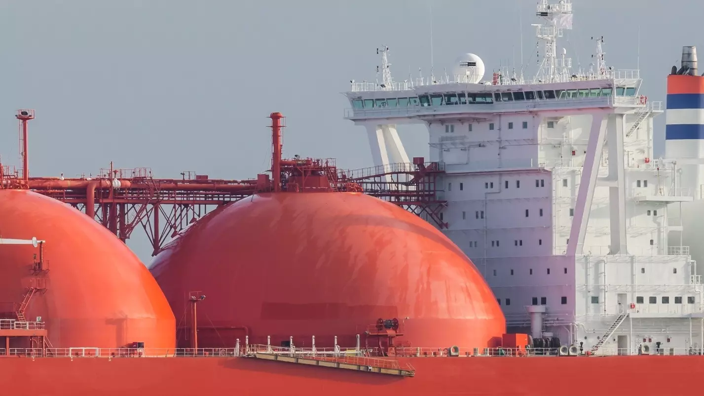 Японская MOL не может отдать «Арктик СПГ 2» газовозы из-за санкций