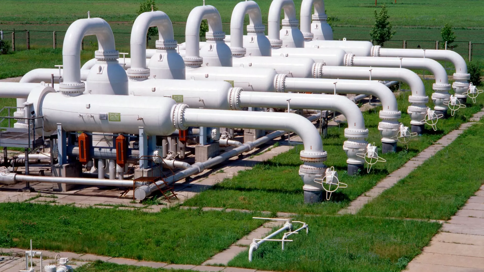 Словакия намерена закупать газ в Азербайджане вместо России