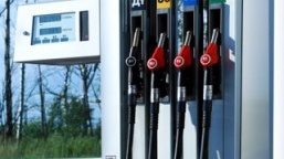 Цены на бензин и дизельное топливо